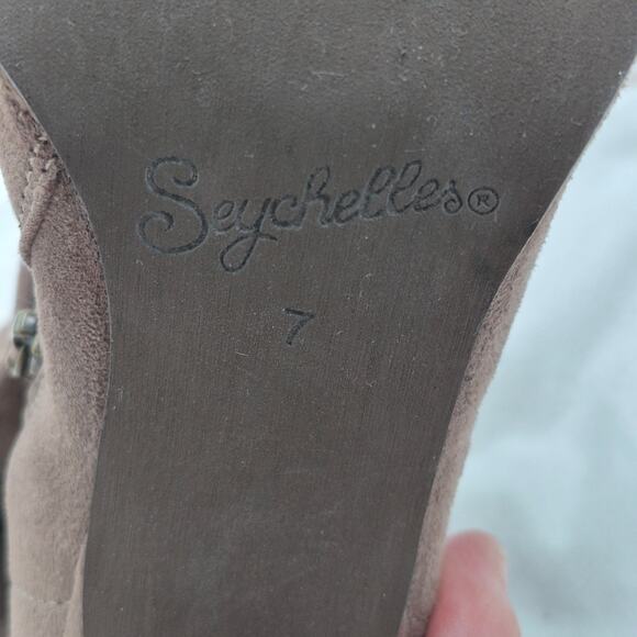 New Seychelles Paragon Boot heeled bootie Brown sueded women's size 7 - Picture 7 of 8